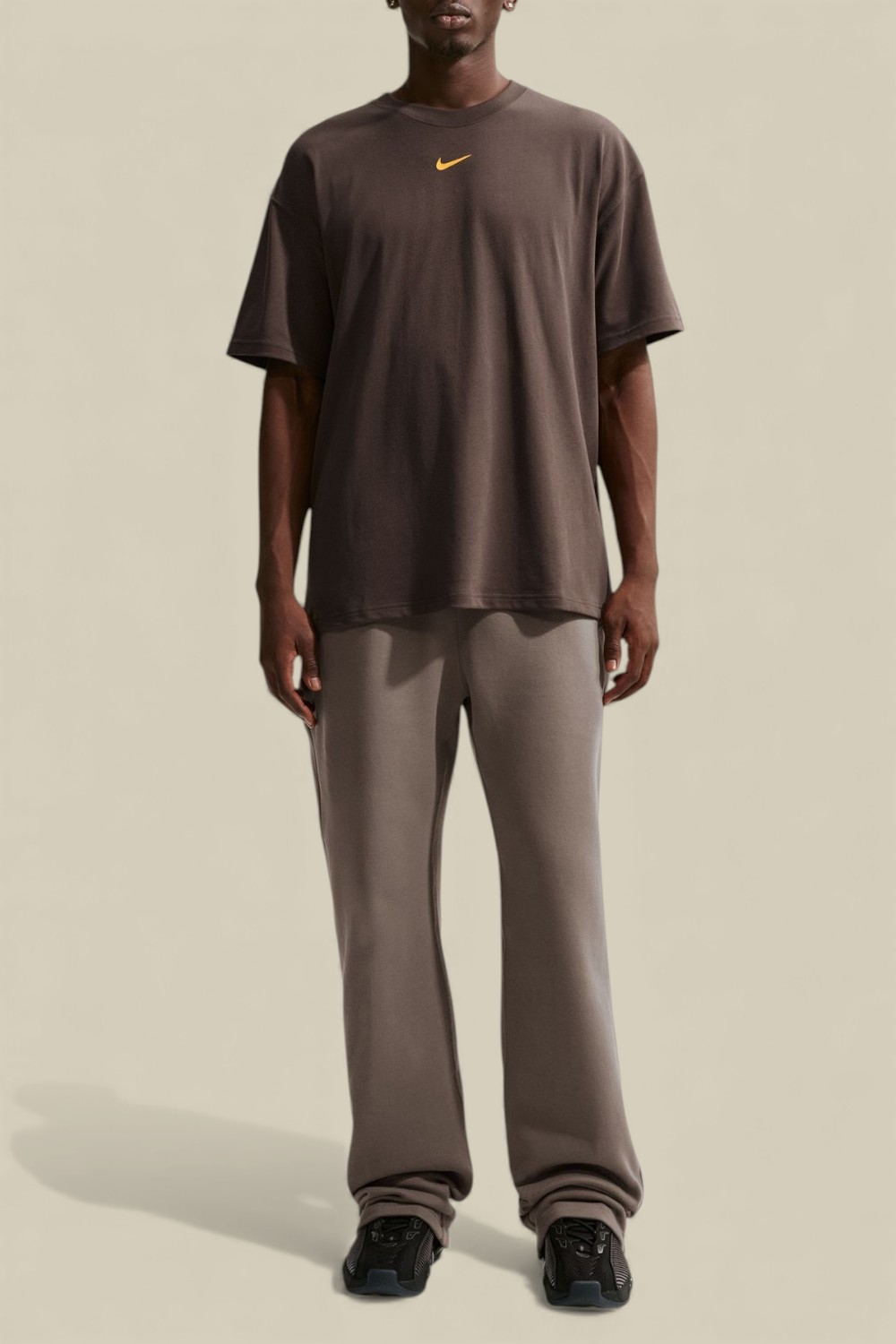 תמונת כל הלוק של M NRG NOCTA CS TEE SS